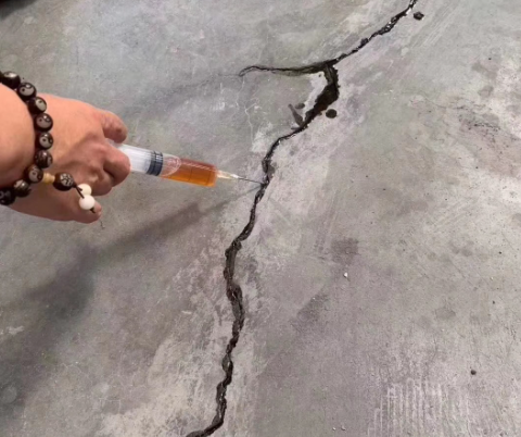 北戴河混凝土裂缝修补技术详解​